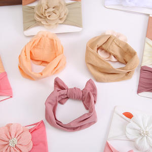 مجموعة من 3 قطع من عصابات الرأس النايلون للأطفال بالجملة، ربطات شعر كبيرة ناعمة للمواليد الجدد، إكسسوارات شعر لطيفة للأطفال - Product Image 5
