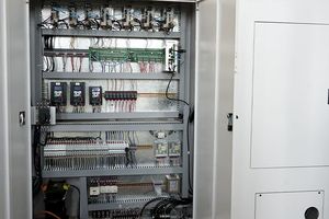 เครื่องเจาะซีเอ็นซีอัตโนมัติไฮเอนด์เครื่องเจาะหกด้านหลายหัวการประมวลผลการโหลดอัตโนมัติสำหรับเฟอร์นิเจอร์แผง - Product Image 5