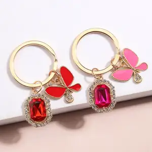 fashion Cute Butterfly Crystal Rhinestone Sparkling Keychain Pendant Charm for Women Jewel glitter Butterfly 3D metal Key chains