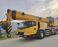 Grue de chantier d'occasion 25 tonnes, hydraulique, hauteur de levage 51,8 m, composants d'origine