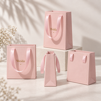 Sac en papier cadeau personnalisé avec logo en feuille d'or, ruban rose multi-tailles, poignée, emballage de marque, vente au détail
