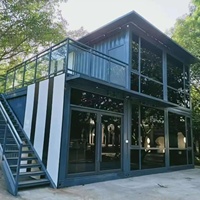Kits de maisons conteneurs en acier préfabriquées à faible coût de transport, démontables, étanches, ignifuges, design ferme, toiture en pente