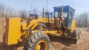 Motoniveladora Caterpillar Shan Gong SEM 921 con cuchilla desgarradora y motor CAT, modelos SEM 920, 921, 922F, usada para construcción de carreteras. - Product Image 2