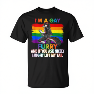 Camiseta del Mes del Orgullo Gay Fursona, con diseño de zorro y lobo arcoíris peludos - Product Image 2