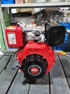 Moteur diesel monocylindre 4 temps CDHB 10HP 192f, démarrage électrique, refroidissement par air, norme Euro 3, avec roulement pour pompe d'irrigation - Product Image 5