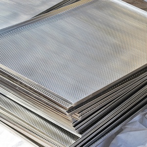 Plateau perforé de séchage de déshydratation en maille métallique en acier inoxydable 304 personnalisé Plateau de cuisson en métal perforé en acier inoxydable - Product Image 1