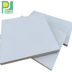 <span class=keywords><strong>Dalle</strong></span> <span class=keywords><strong>de</strong></span> <span class=keywords><strong>plafond</strong></span> en <span class=keywords><strong>PVC</strong></span> légère au design moderne, résistante à l'humidité et acoustique, pour les pièces et les bureaux - Product Image 3