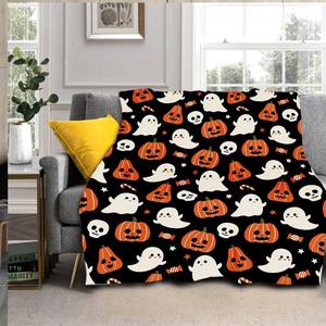 Manta de franela de Halloween para mujeres y hombres, manta de regalo con temática de Halloween de 50x60 pulgadas, manta suave con murciélago de araña de calabaza para niños y niñas - Product Image 4
