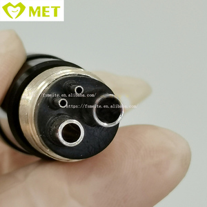 Pieza de mano <span class=keywords><strong>Dental</strong></span> rápido conector de acoplamiento <span class=keywords><strong>dental</strong></span> 4 agujeros 2 Agujero conector rápido para turbina de aire de mano - Product Image 4