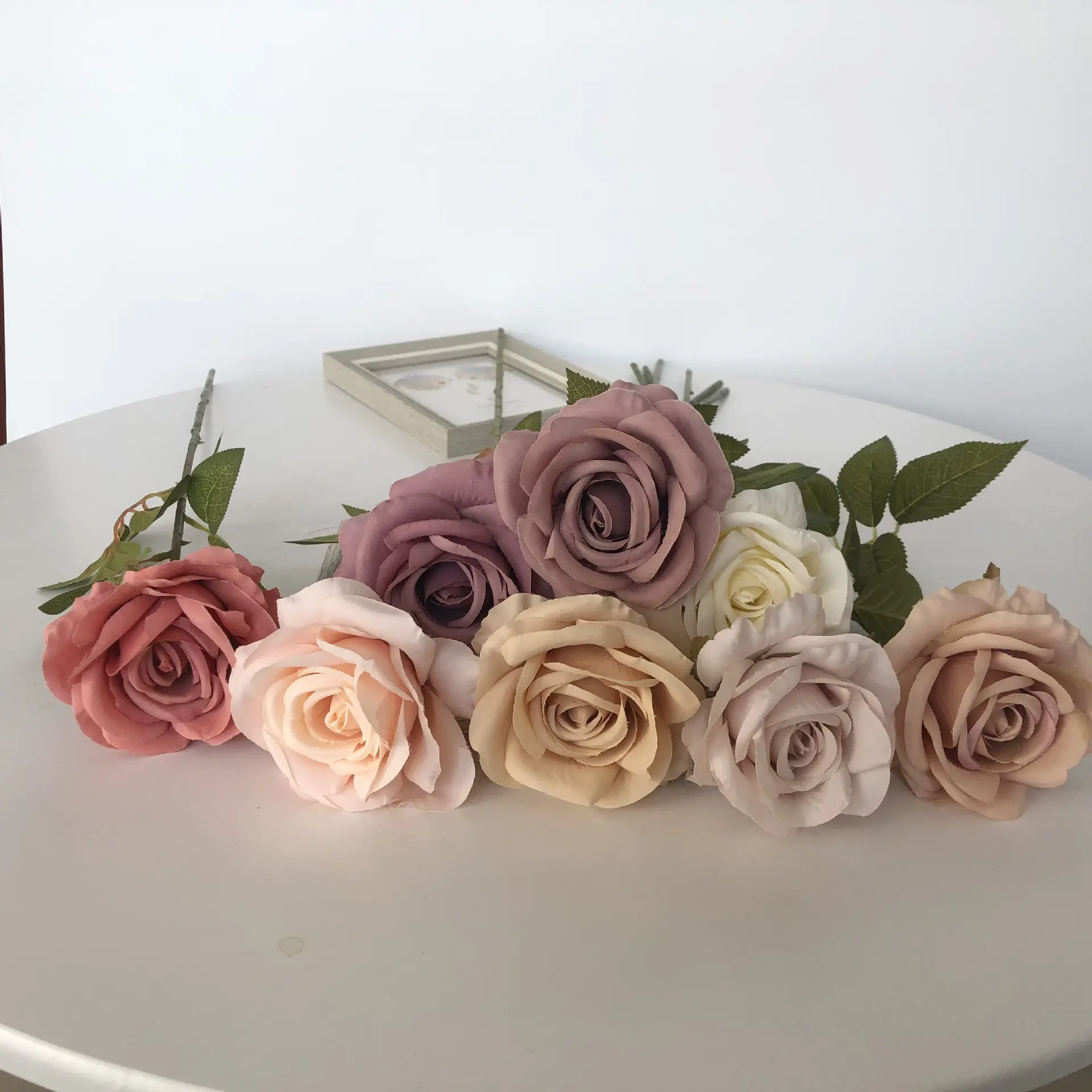 61CM אופנה סתיו קטיפה ורדים חתונה סלון דקורטיבי אמזון מכירה לוהטת אדום עלה פרח יחיד משי פרחים