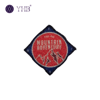 Patch de strass thermocollants en verre de formes variées avec motifs estampés à chaud pour la décoration de vêtements