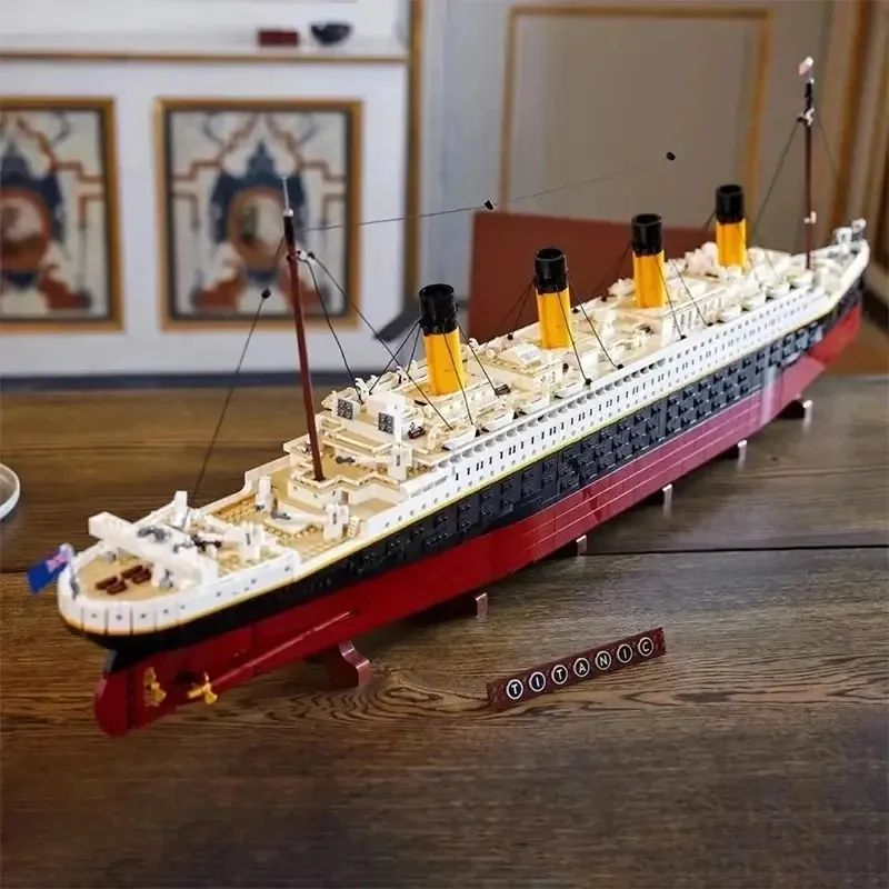 9090-teiliges Kinofilm Titanic großes Kreuzfahrtschiff Schiff Dampfschiff-Modell Riesenbau Baustein-Spielzeug Baustein-Sets