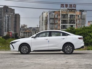 Geely Geometry G6 Modelo de Lujo, 410 km de Autonomía, 4 Puertas, 5 Asientos, Vehículo de Nueva Energía, Coches Familiares, Pago Anticipado - Product Image 5