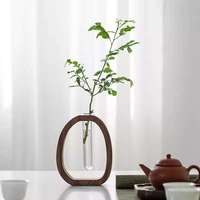 Vase à fleurs décoratif compact vintage haut de gamme en bois de noyer Art Déco pour plantes vertes de bureau et hydroponie