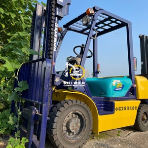 Chariot élévateur utilisé FD25 de 2.5 tonnes KOMATSU, FD25T-17 du Japon KOMATSU FD25T-14 FD30T FD50 chariot élévateur diesel, chariot élévateur KOMATSU 3 tonnes en vente - Product Image 3