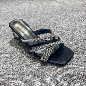 2026 New Styles Low Heels Anti-Slip Cross-Strap Summer Slippers <b>Women</b> Shoes Big Size Fashion Rhinestone <b>Sandals</b> for Ladies - Product Image 1
