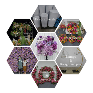Arreglo Floral Vintage en Tono Morado Oscuro para Decoración de Mesa en Bodas y Fiestas Nupciales - Product Image 5