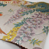 Utilisation populaire de tissu Jacquard de paon de polyester pour faire des robes de Hanfu tissu de Satin extensible Jiangsu personnalisé tissé 100D libère