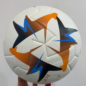 Venta al por Mayor de Fábrica de Balones de Fútbol de Entrenamiento Profesional de Material PU de Alta Calidad, Personalizables, en Existencia, con Precios Favorables - Product Image 6