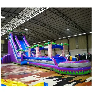 Escorregadeira inflável e piscina para crianças, parque de diversões ao ar livre