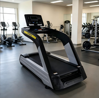 Caminadora Eléctrica Comercial Super Resistente con Motor de Corriente Alterna, Marco de Aleación de Aluminio y Escritorio Integrado para Fitness