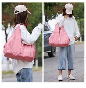 Damen Maßgefertigte Reisetasche Puffer-Tragetasche Rosa Tragetasche Fitness-Yoga-Tasche mit Wasserfach - Product Image 6