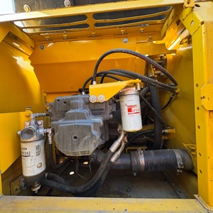 รถขุดตีนตะขาบ Komatsu PC200 สภาพดีเยี่ยม ใช้งานได้ 90% ขาย - Product Image 5