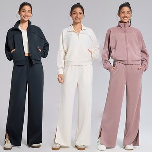 Ensemble de survêtement décontracté pour femmes, veste zippée en modal à couche d'air et pantalon large fendu, idéal pour l'entraînement en extérieur et le yoga - Product Image 1