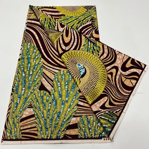 Autentico Tessuto Africano in Cotone con Stampa Dorata, Vera Stoffa Ankara Olandese per Cucito e Creazione di Camicie - Product Image 1