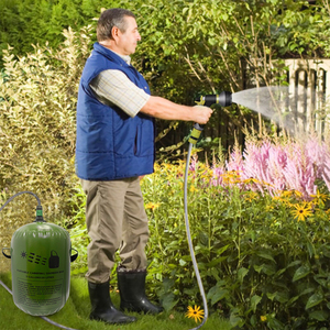 Sac de douche solaire portable d'extérieur Sac à eau au propane Pommeau de douche et baignoire à tube Équipement de bain d'extérieur <span class=keywords><strong>Spa</strong></span> extérieur Bain à remous - Product Image 5