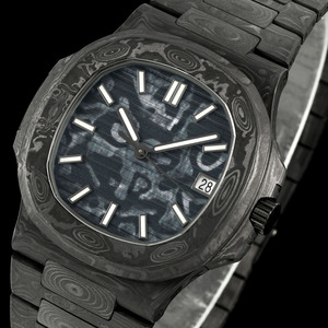 นาฬิกาข้อมือผู้ชายรุ่น All Carbon Fiber 5711 แบบกลไก ดีไซน์เปลือกหอยเกลียวสุดหรู น้ำหนักเบาพิเศษ - Product Image 2