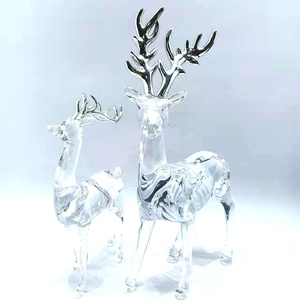 Adorno Navideño Decorativo de Acrílico Transparente con Forma de Ciervo Pequeño, en Oferta - Product Image 3