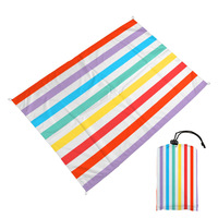 Couverture de pique-nique pliable en polyester 210T de haute qualité, impression personnalisée, légère, imperméable, anti-sable, avec sac de rangement
