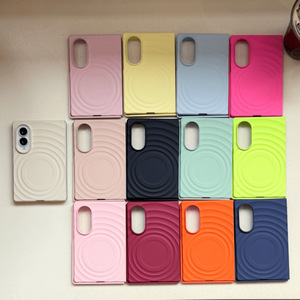 <span class=keywords><strong>เคส</strong></span>โทรศัพท์ลายริ้วเรียบง่ายสีมาการอง สำหรับ Samsung Z Fold 8 Z <span class=keywords><strong>Flip</strong></span> 7 หน้าจอพับได้แบบกว้าง - Product Image 1