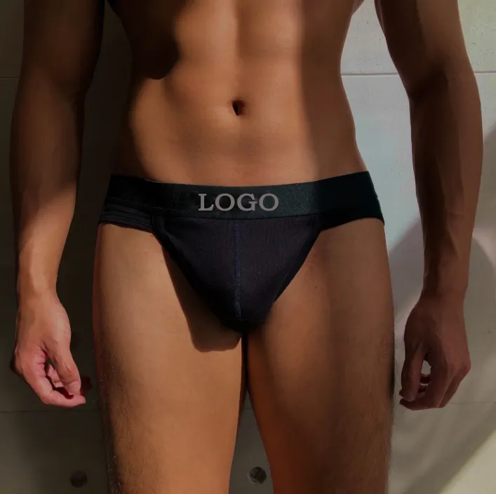 New 2022 fashion thong gay boy small sexy european mens thongs and g strings underwear bikini for men