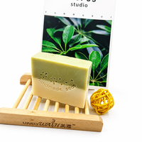 Sabun Logo Kustom Proses Dingin Pelembap Pengelupas Kulit Alami Herbal  Basis Sabun Gliserin