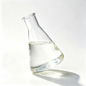 ISOAMYL LAURATE (CAS 6309-51-9) Idéal pour les crèmes BB, les écrans solaires et les soins personnels - Product Image 1
