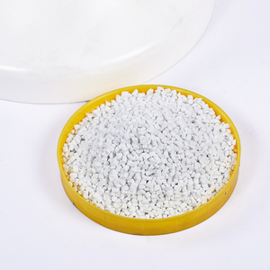 Good Dispensation White <strong>Masterbatch</strong> PE Carrier Film Blowing &amp; Mold <strong>Injection</strong> Without CaCO3 Pigment - Product Image 5