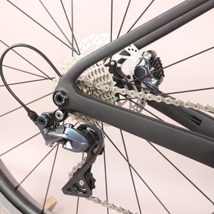 Vélo de route à disque aérodynamique 24 vitesses TT-X67 avec groupe mécanique Ultegra R8020, roues en carbone, peinture personnalisée, pneus 28C - Product Image 6