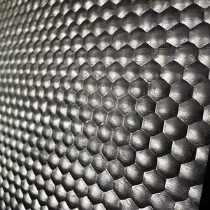 Revêtement de sol en caoutchouc chaud pour tapis Hogpen Big Pig avec service de coupe personnalisé - Product Image 4