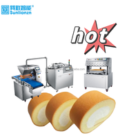 Machine automatique de remplissage de gâteaux roulés suisses, déposeuse de brownies pour ligne de production d'usine de boulangerie