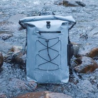 Sac à dos étanche en PVC avec fermeture à enroulement, valve d'air et design flottant pour la pêche en rivière, la natation et les activités nautiques