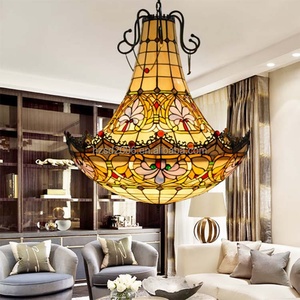 Lampe suspendue en verre Tiffany de 24 pouces, fabriquée à la main, élégante, style engineering, pour villa - Product Image 2