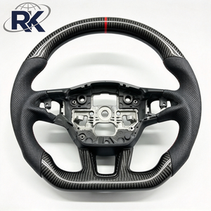 Volant en fibre de carbone avec marqueur rouge pour <span class=keywords><strong>Ford</strong></span> <span class=keywords><strong>Focus</strong></span> MK4 ST <span class=keywords><strong>RS</strong></span> 2019-2024, <span class=keywords><strong>prix</strong></span> de gros, directement de l'usine - Product Image 2