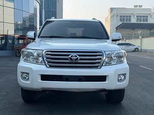 <span class=keywords><strong>Toyota</strong></span> <span class=keywords><strong>Land</strong></span> <span class=keywords><strong>Cruiser</strong></span> 4.0L V6 Edición Limitada para Oriente Medio, Todoterreno, Usado, Importado, Año 2015, para Exportación - Product Image 2