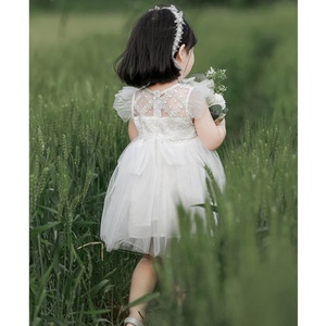 Robes en maille blanches en gros pour filles de 8 ans, robe de soirée de mariage pour bébés filles, robe de princesse fantaisie mignonne pour bébé fille - Product Image 3