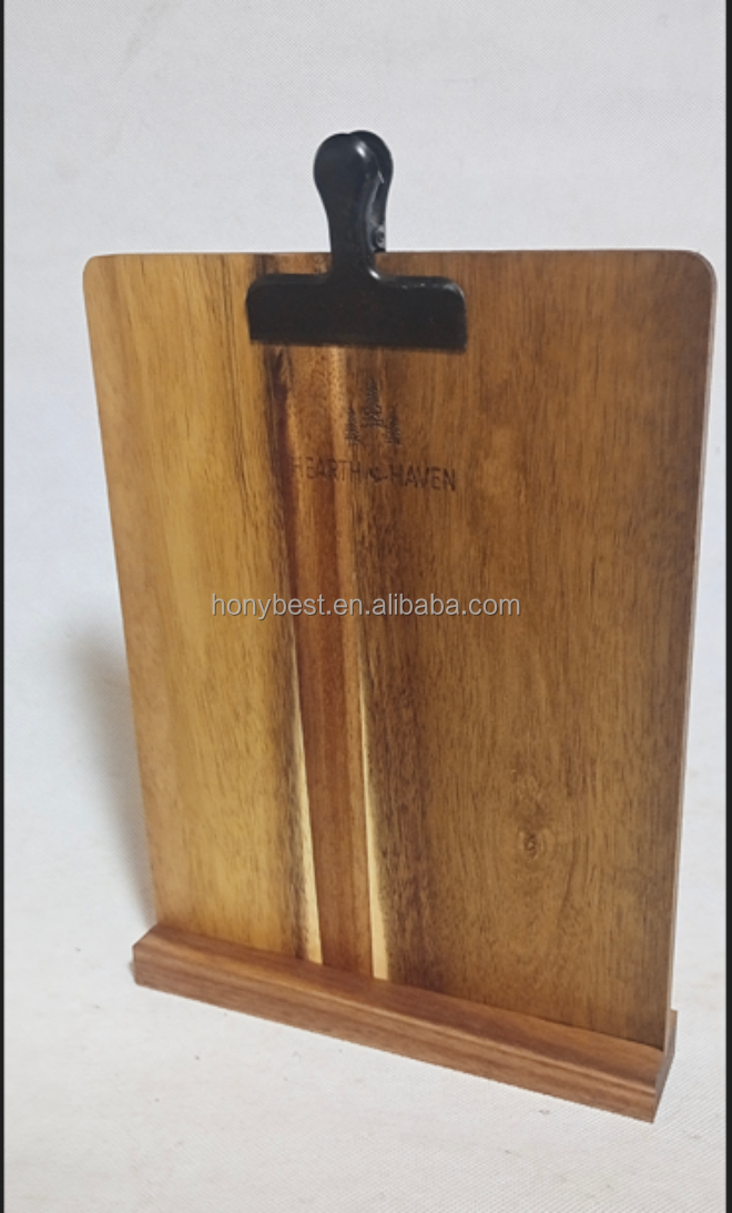 Vernice trasparente color legno di acacia