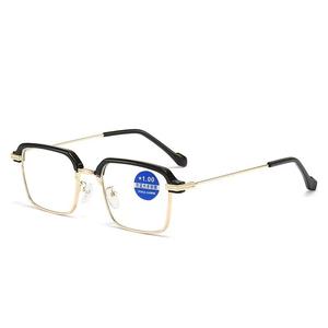 <span class=keywords><strong>Gafas</strong></span> de lectura fotocromáticas con <span class=keywords><strong>montura</strong></span> cuadrada antiluz azul para hombre con logotipo personalizado 2025, <span class=keywords><strong>gafas</strong></span> de fototropía de decoloración sólida a la moda - Product Image 5