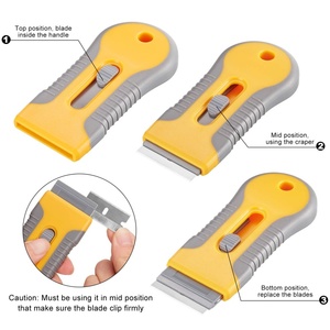 Safety Retractable Razor Scraper with Blades - Product Image 3