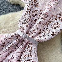 Robe longue élégante rose en dentelle pour femme, coupe trapèze, manches courtes, col montant, ceinture, fluide, pour occasions quotidiennes et fêtes
